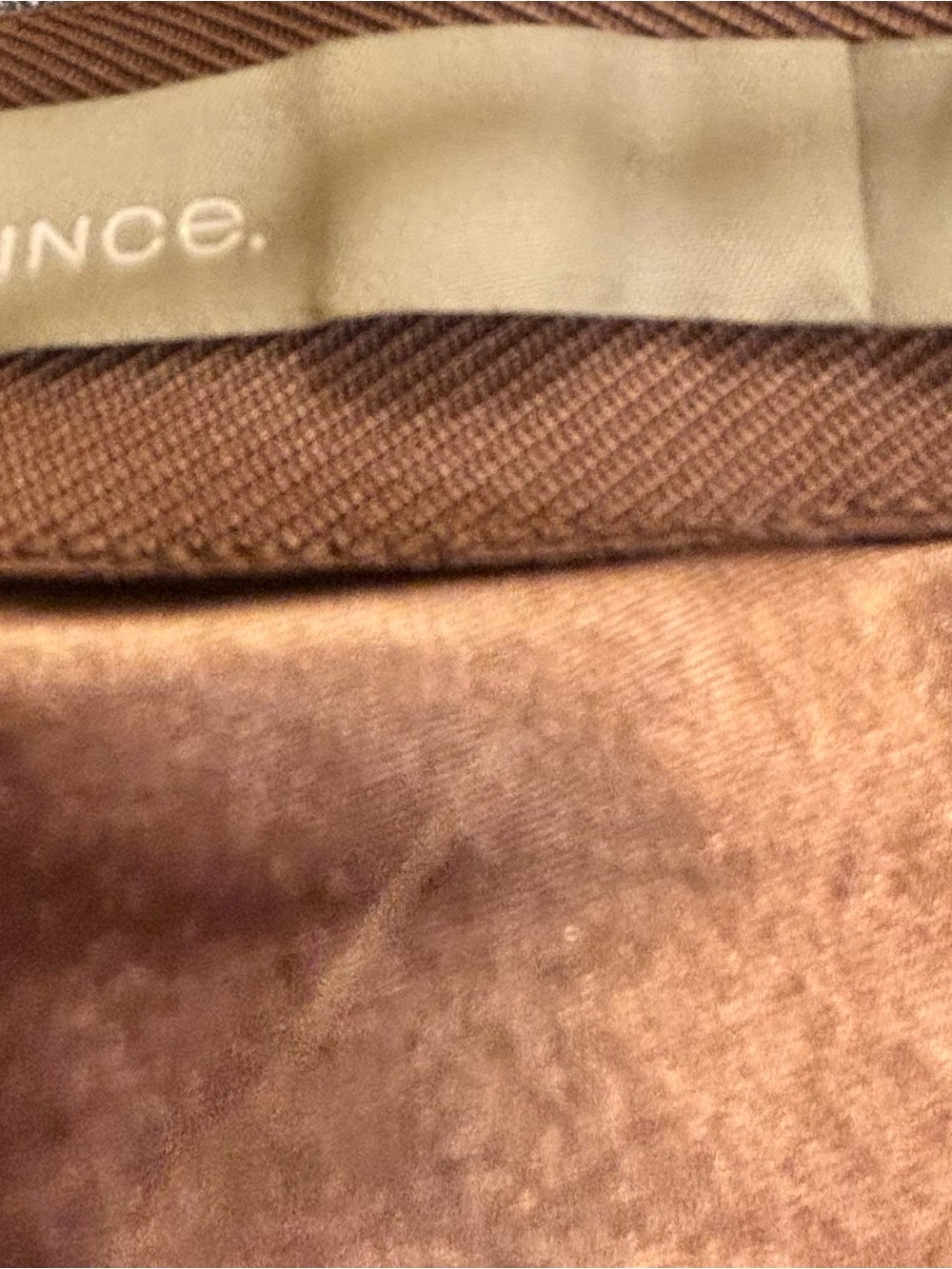 VINCE gold satin midi skirt, a bias cut for a fluid, draped silhouette. Size M - Picture 5 of 5